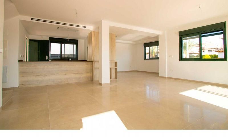 Nueva construcción  - Villa - La Marina