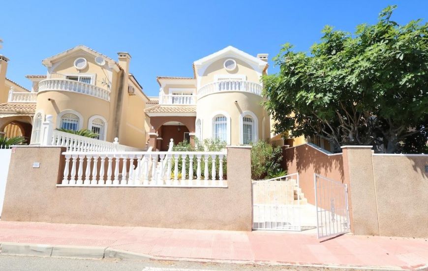 Sale - Villa - Orihuela Costa