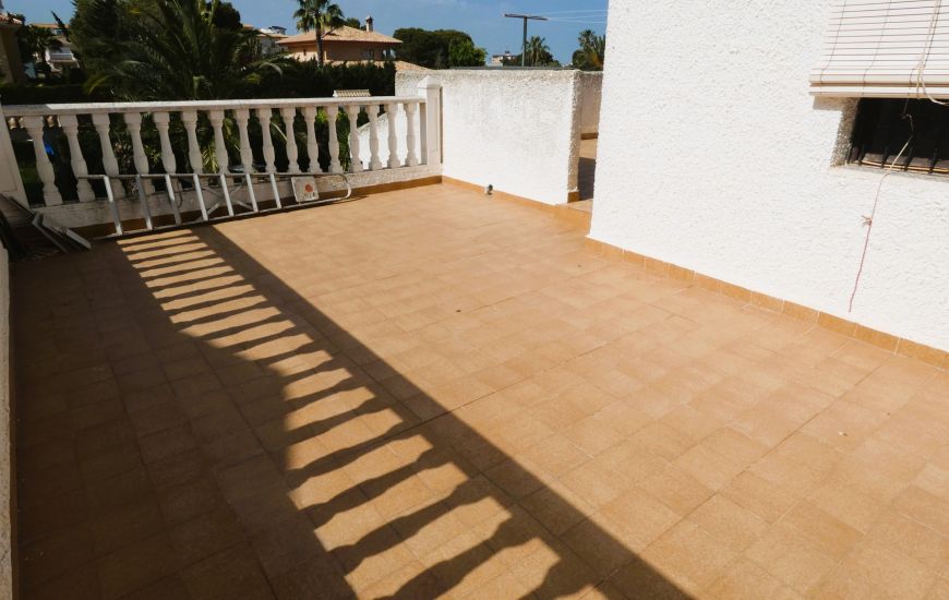 Venta - Villa - La Zenia
