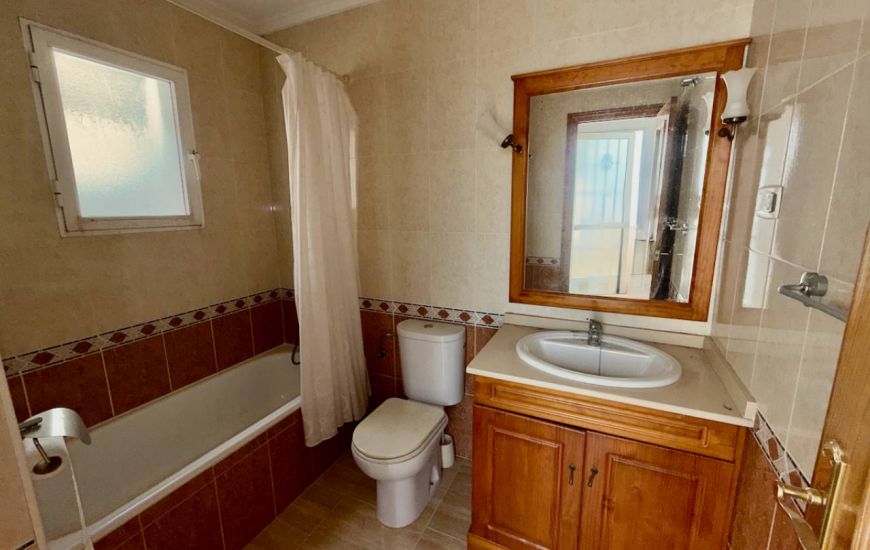 Venta - Villa - Algorfa