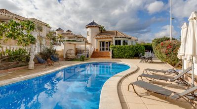 Villa - Sale - Villamartin - Villamartin