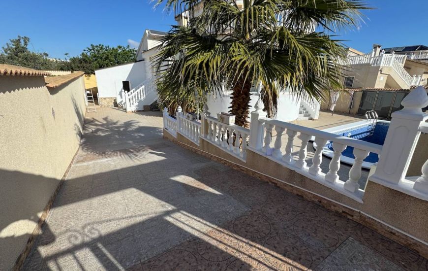 Sale - Villa - Ciudad Quesada