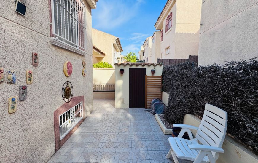 Sale - Villa - Algorfa