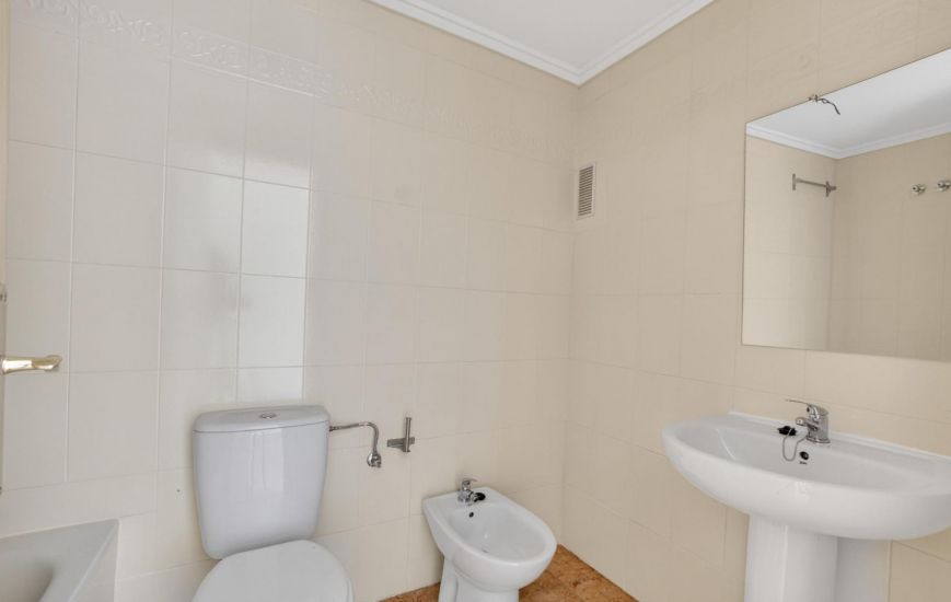 Venta - Ground Floor - Torrevieja