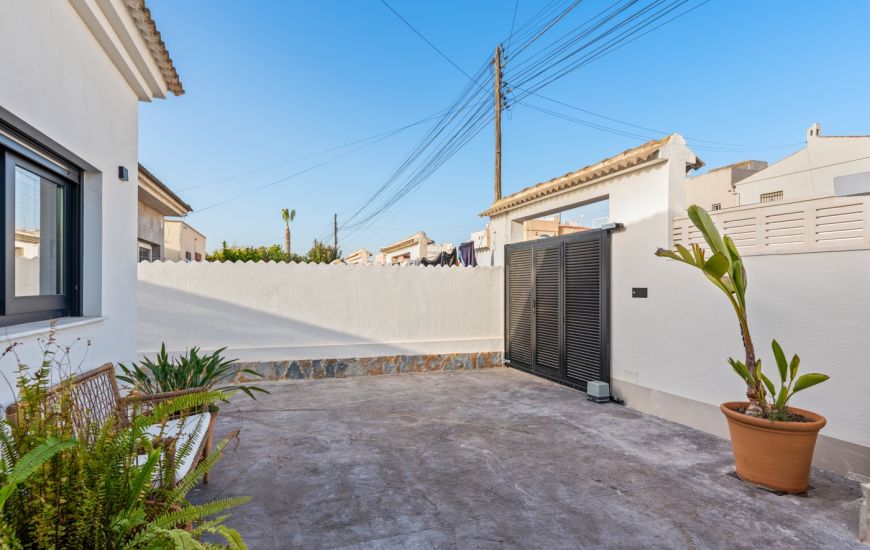Sale - Villa - Torrevieja - 