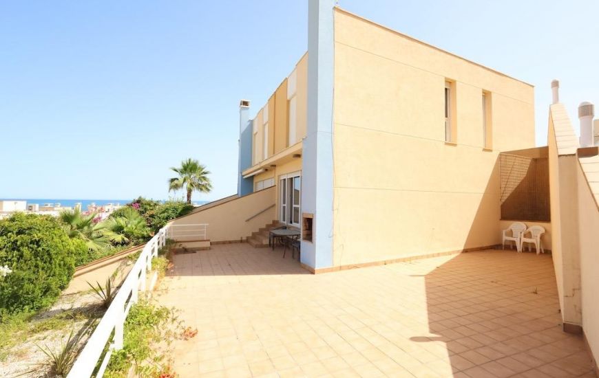 Sale - Rijtjeshuis - Orihuela Costa