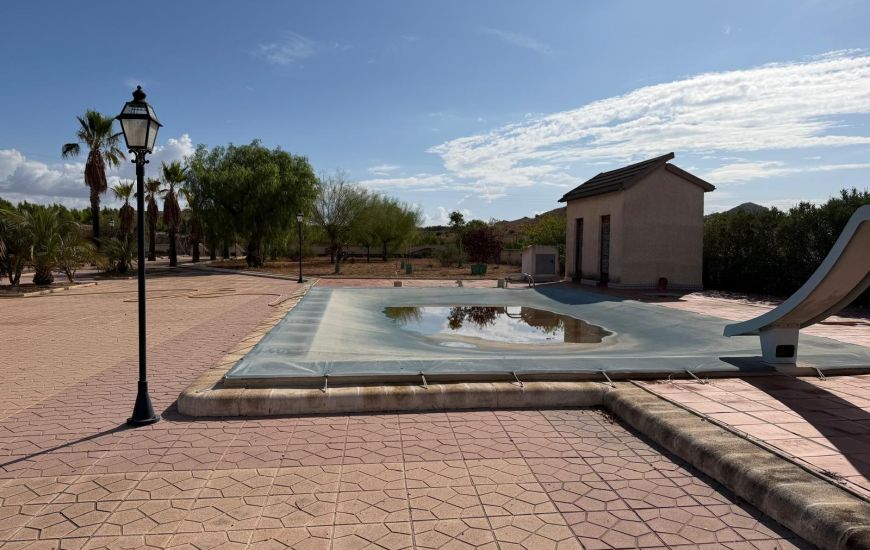 Sale - Villa - Aspe