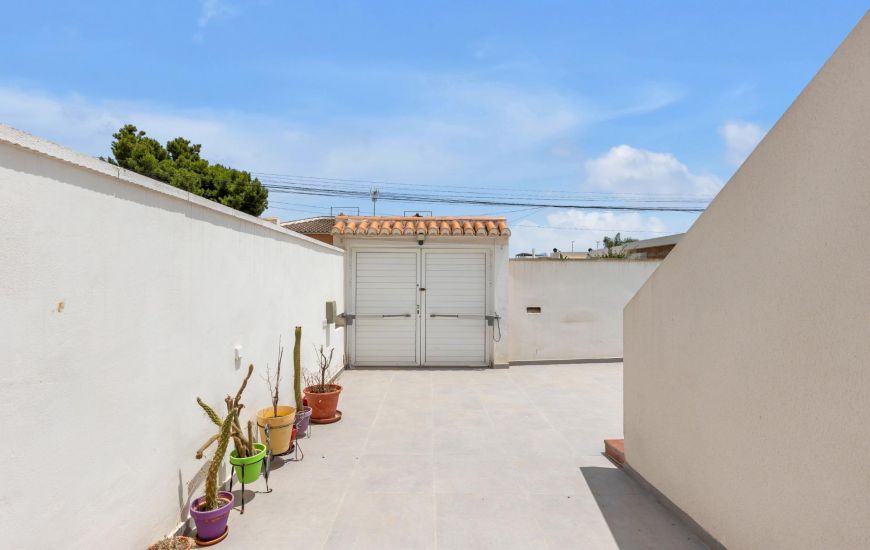 Sale - Villa - Torrevieja