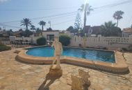 Sale - Villa - Torrevieja