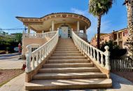 Sale - Villa - Benferri