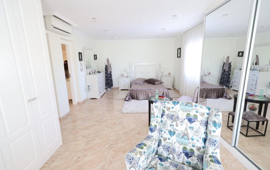 Sale - Villa - Torrevieja