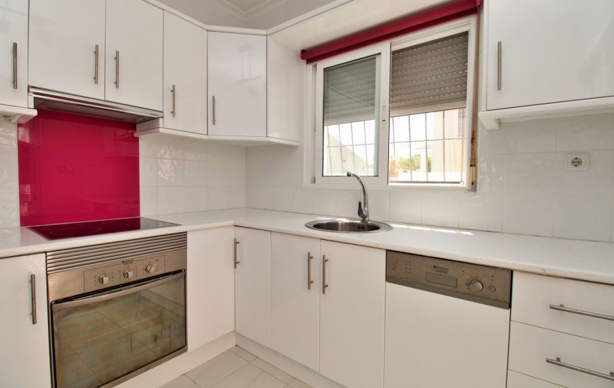 Sale - Villa - Villamartin