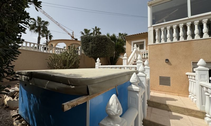 Sale - Villa - Torrevieja