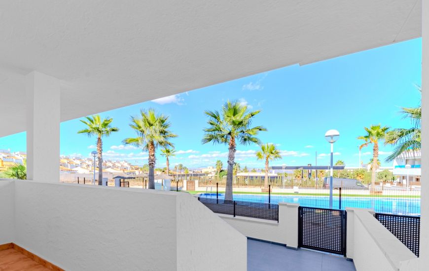 Sale - Rijtjeshuis - Los Balcones