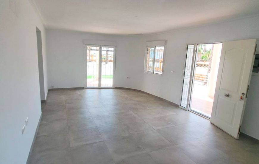 Sale - Finca - Catral