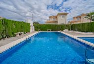 Sale - Half Vrijstaand Huis - Ciudad Quesada
