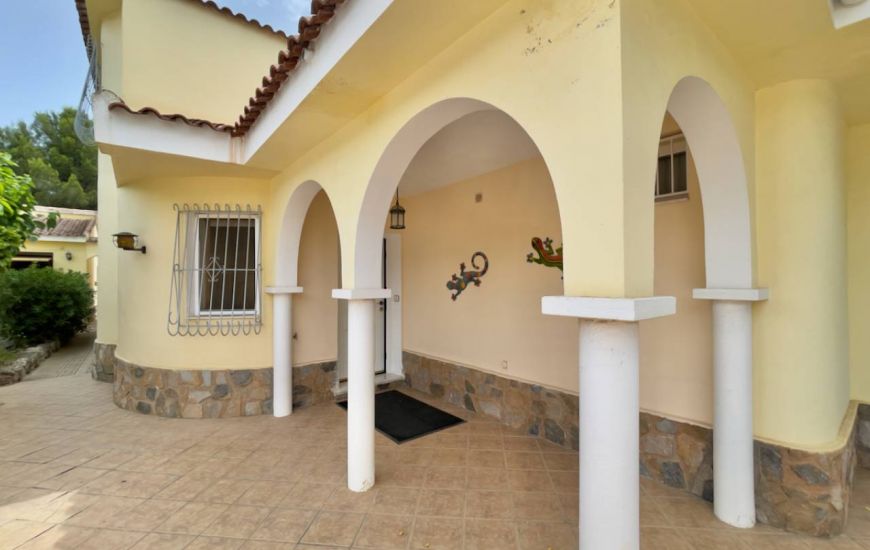 Sale - Villa - Algorfa
