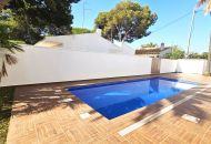 Sale - Villa - Cabo Roig