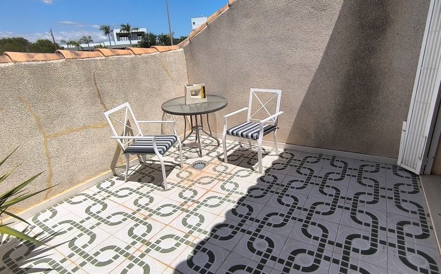 Sale - Half Vrijstaand Huis - Ciudad Quesada