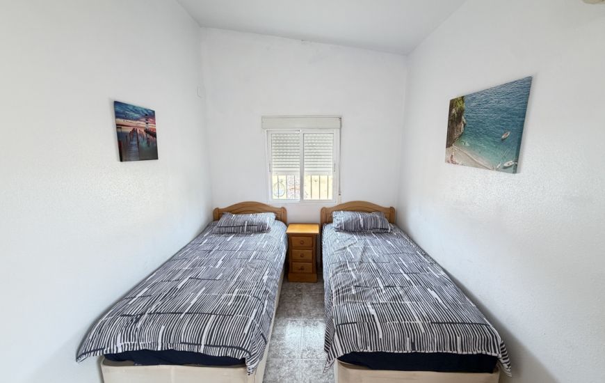 Sale - Villa - Villamartin