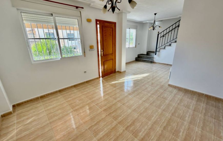 Venta - Villa - Algorfa