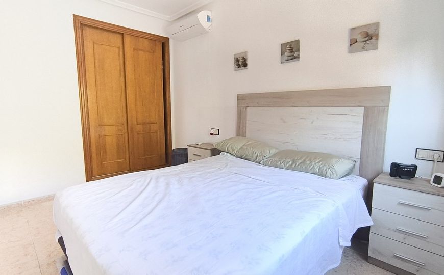 Sale - Bungalow - Los Montesinos