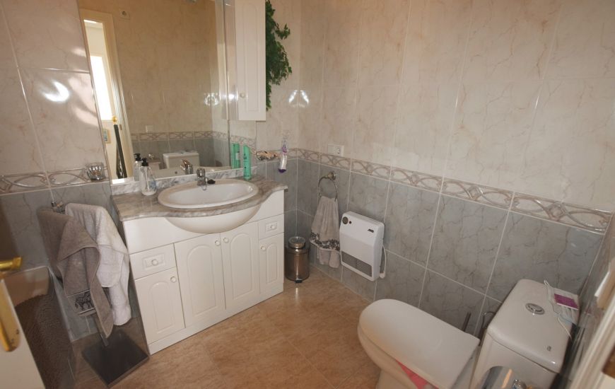 Sale - Half Vrijstaand Huis - Ciudad Quesada