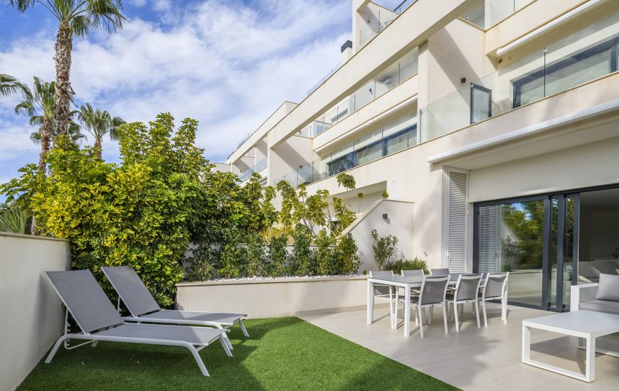 Sale - Apartments - Las Colinas