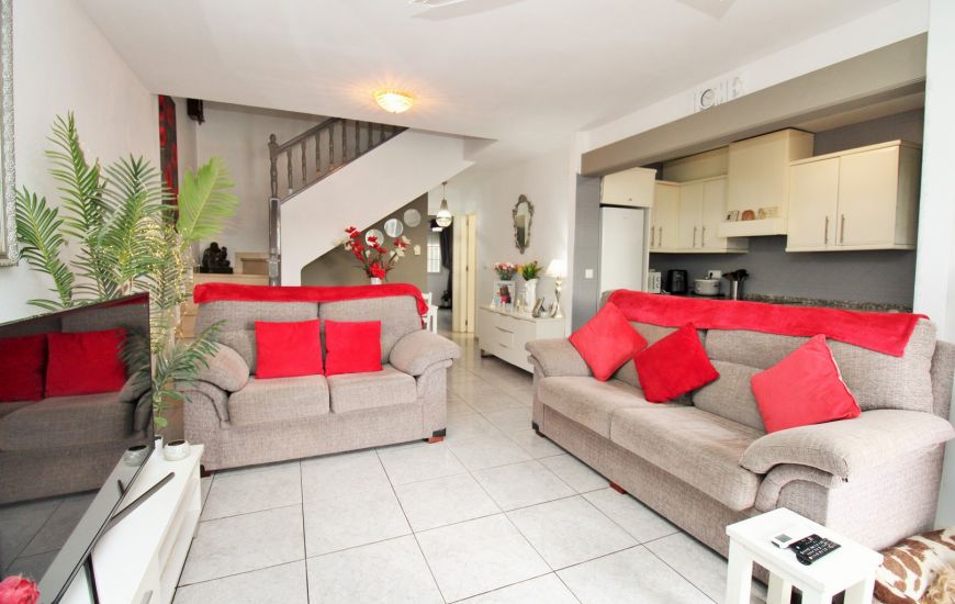 Sale - Townhouse - Villamartin