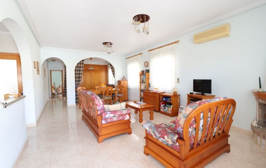 Sale - Villa - Los Balcones