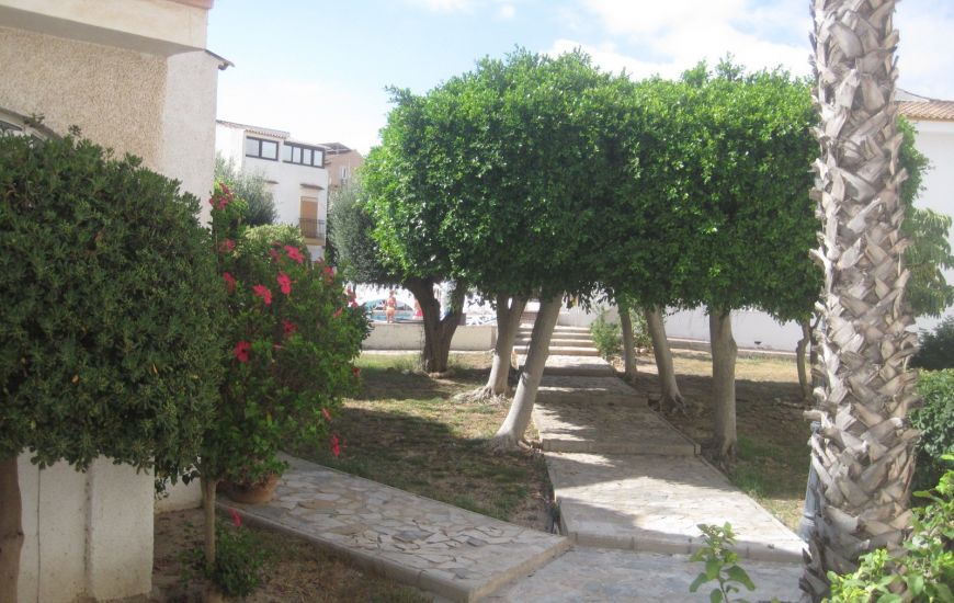 Venta - Semi-detached Townhouse - Los Altos - Los Altos Punta Prima